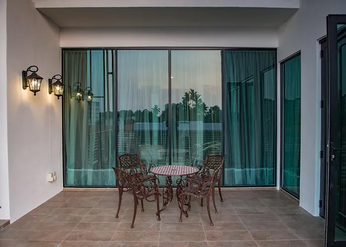 Hermitage Boutique House